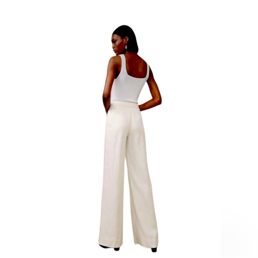 Banana Republic White Trousers High-Waisted Elegance